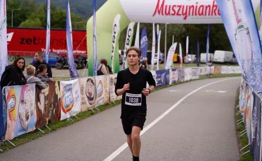 Nie pozostawili złudzeń! W tym roku Bieg Górski na 11 km należał do nich [WIDEO] - 254